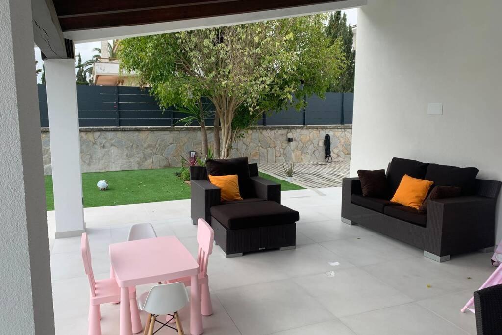 Amazing House Close To The Beach Port de Alcudia  Ngoại thất bức ảnh
